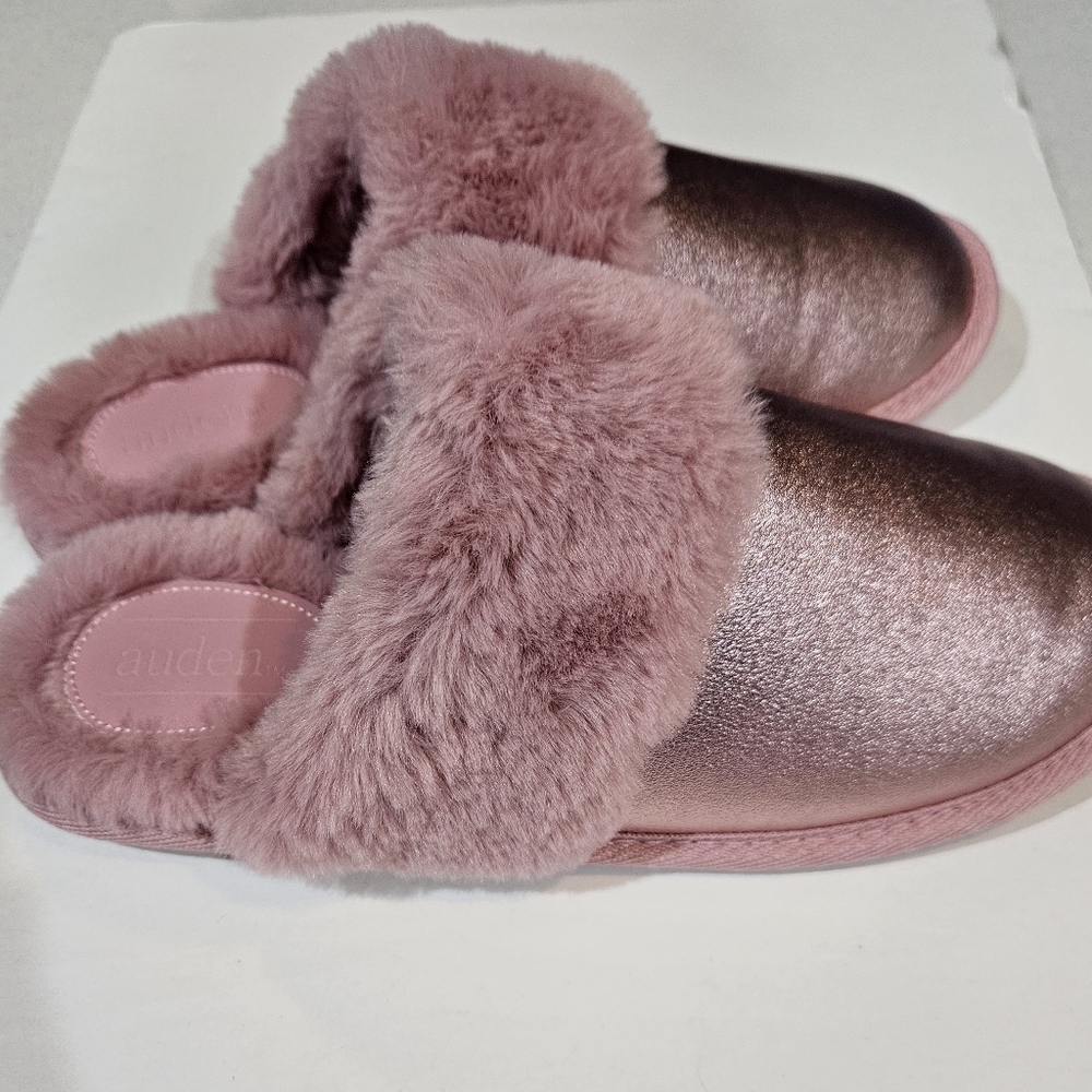 Pink faux fur slippers - Picture 2 of 4